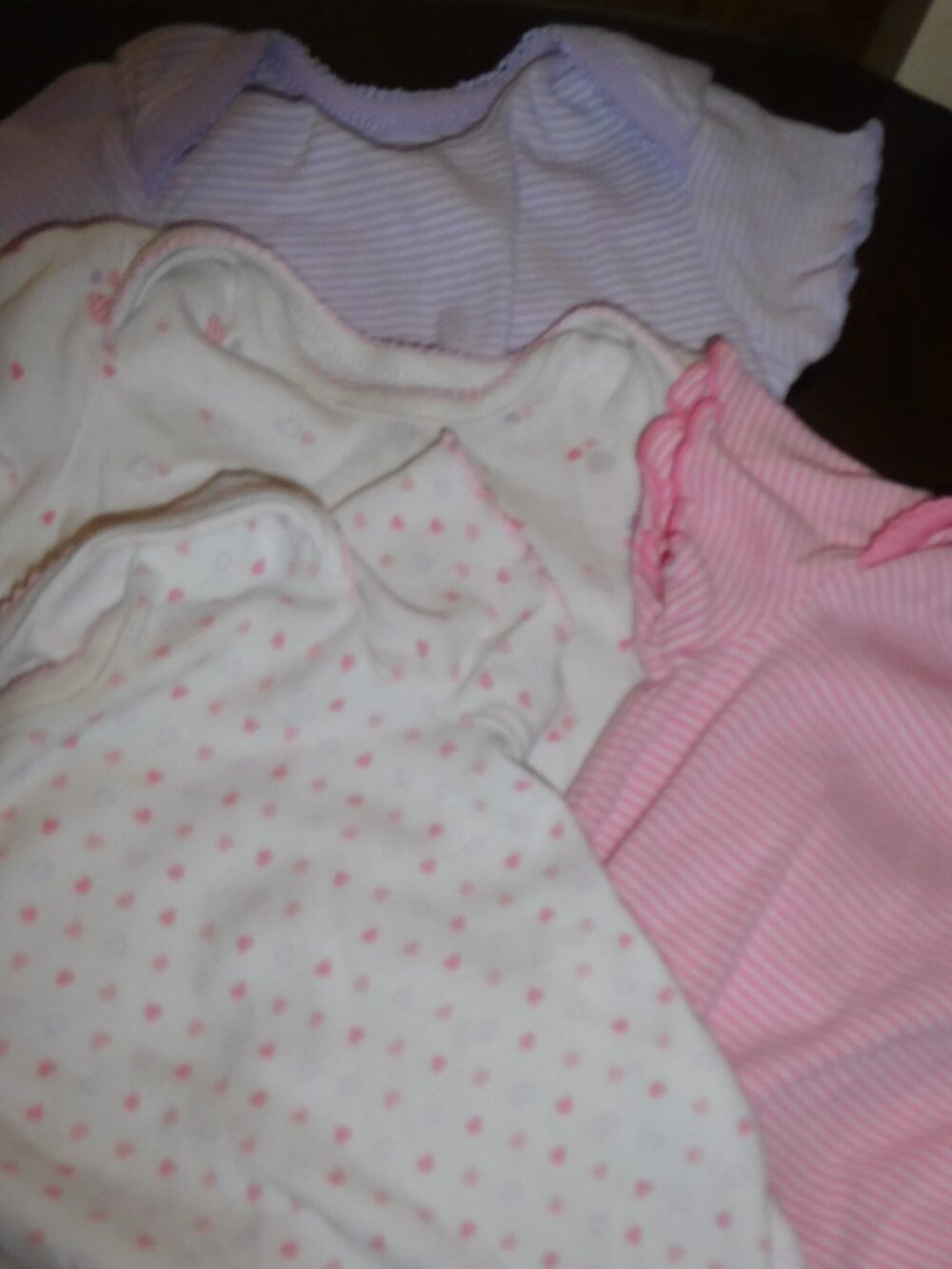 Bundle of 5 Onsies (6-9 mos)
